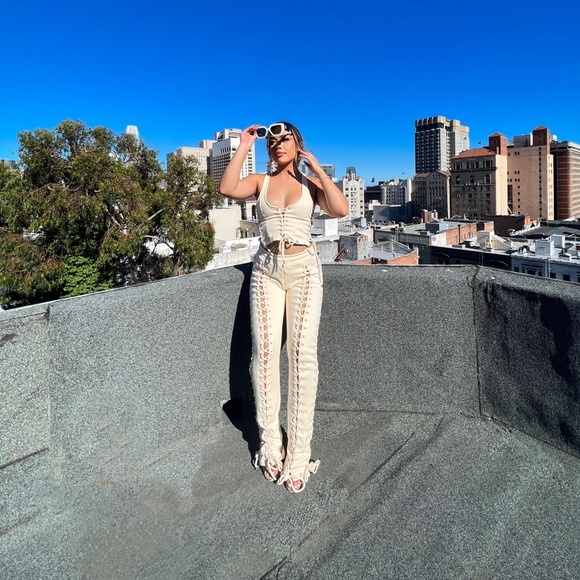 Hidden Cult Wynn lace up top and pants set in cream - Picture 2 of 2